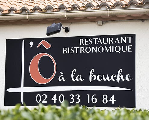Panneau dibond, enseigne, L'Ô à la Bouche restaurant bistronomique à Vertou (44)