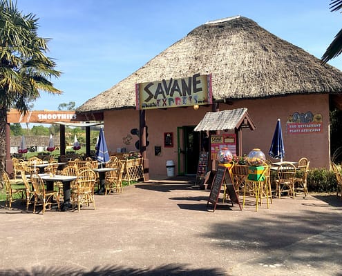 Seconde entrée du restaurant La Savane Express - Planète Sauvage - Port Saint Père (44) - Label Communication