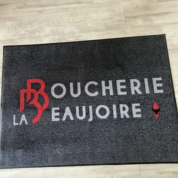 Tapis personnalisé avec logo sur mesure pour Boucherie La Beaujoire - Nantes - Label Communication